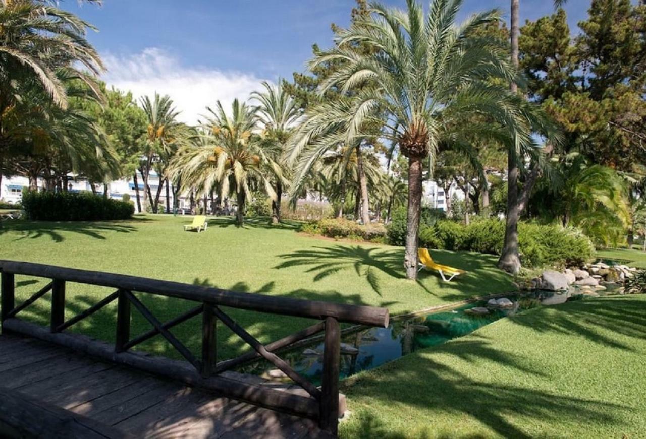 Beachfront Luxury Residence, Playas Del Duque, Puerto Banus, Marbella