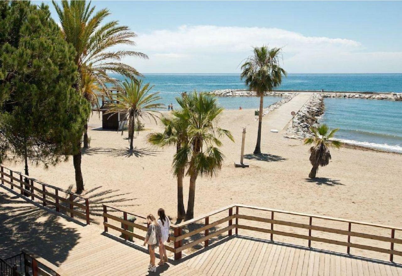 Beachfront Luxury Residence, Playas Del Duque, Puerto Banus, * Marbella